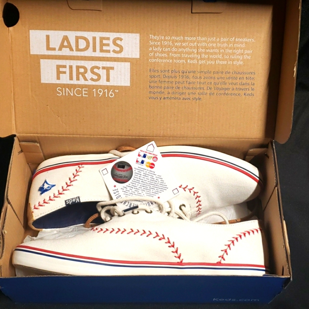 Keds Bluejays never worn